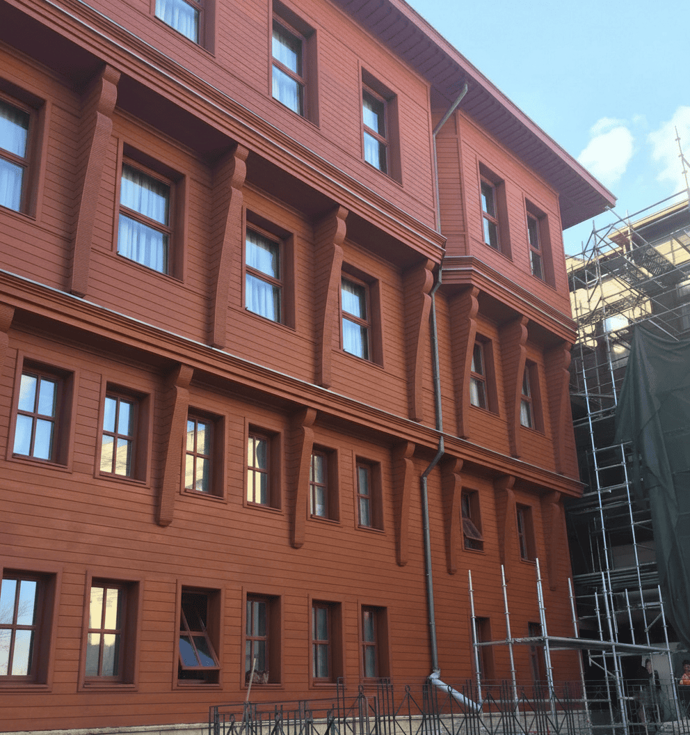 Tarihe Saygı, Doğaya Duyarlılık: Fener Rum Patrikhanesi Restorasyonunda Eco Strip Çevre Dostu Boya Sökücü Kullanıldı